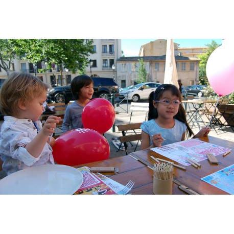 Set of coloring table sets with pencils to offer as a surprise gift in the children's menus