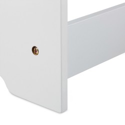 Kinderschreibtisch + Stühle aus Holz