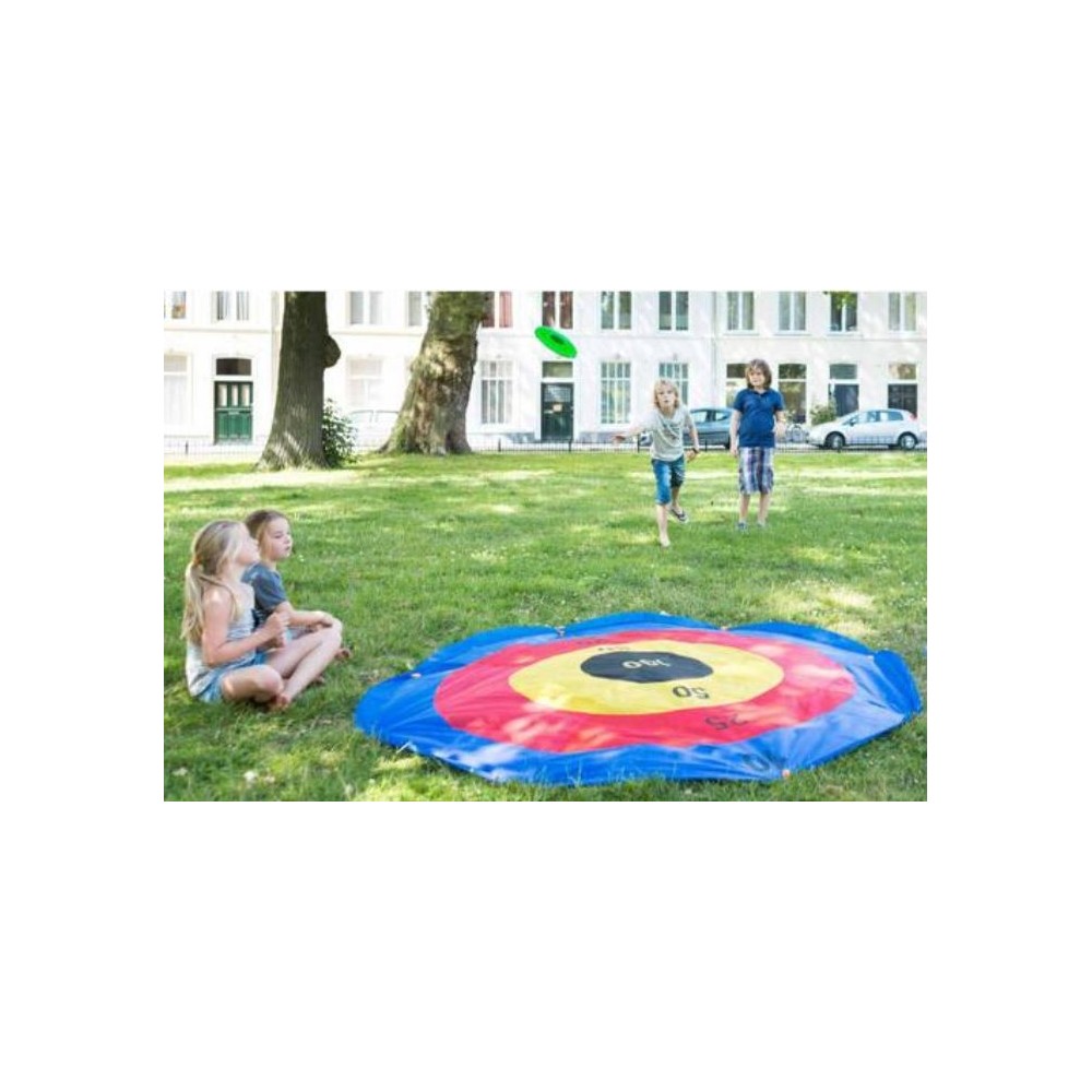 Diana gigante en el suelo - Un juego gigante plegable para jugar al aire libre