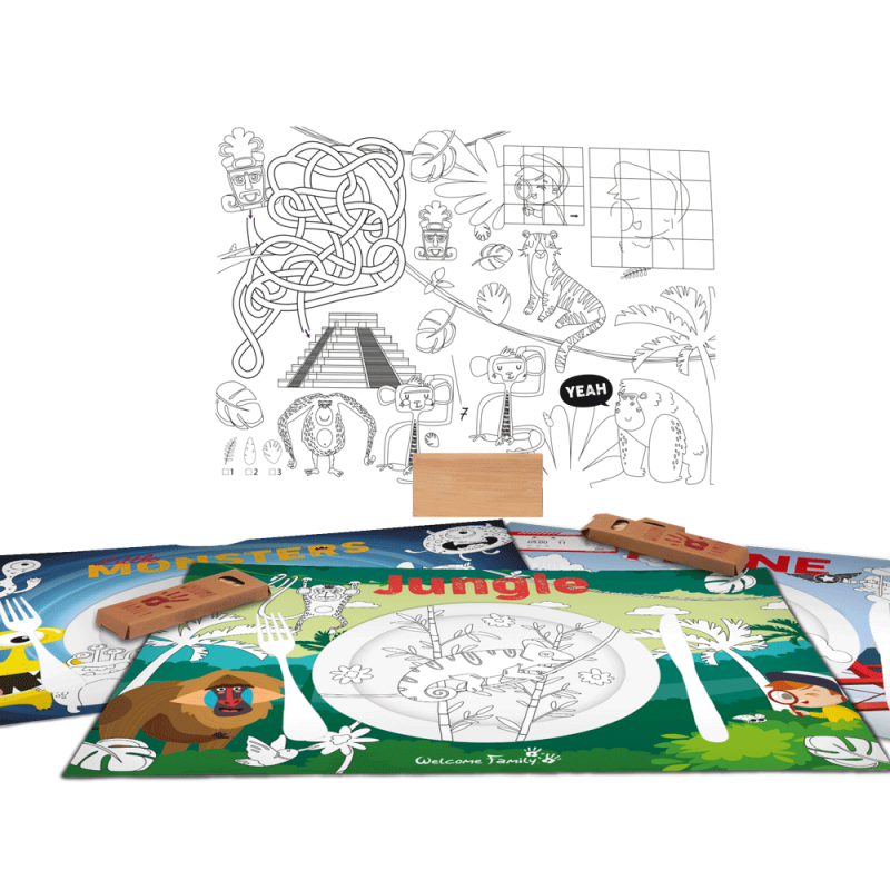 Set aus Maltischsets und Bleistiften