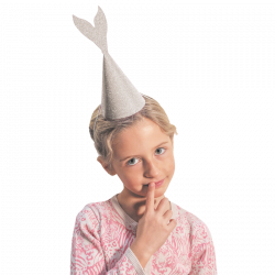 Gorros de sirena con purpurina para un cumpleaños en un restaurante