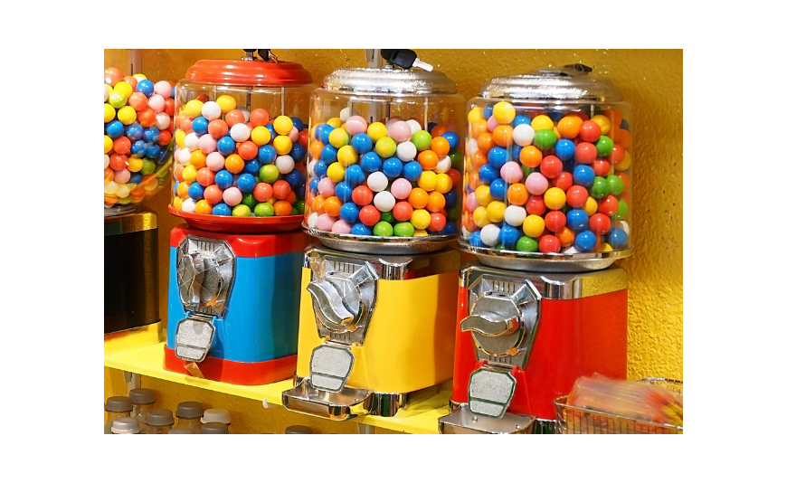 36 idées de Cadeaux  distributeur de bonbons, machine à boule
