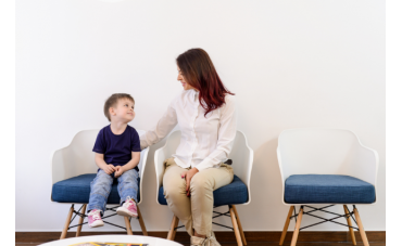 Waiting room and health area equipped for children