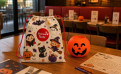 Halloween – das Geschenk auf der Kinderkarte